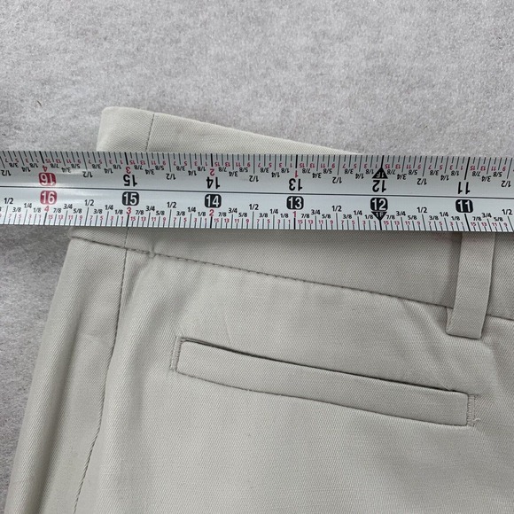 Talbots The Perfect Crop Capris‎ Chino Pants Ivory Flat Front Petites Casual 6P - Picture 4 of 6